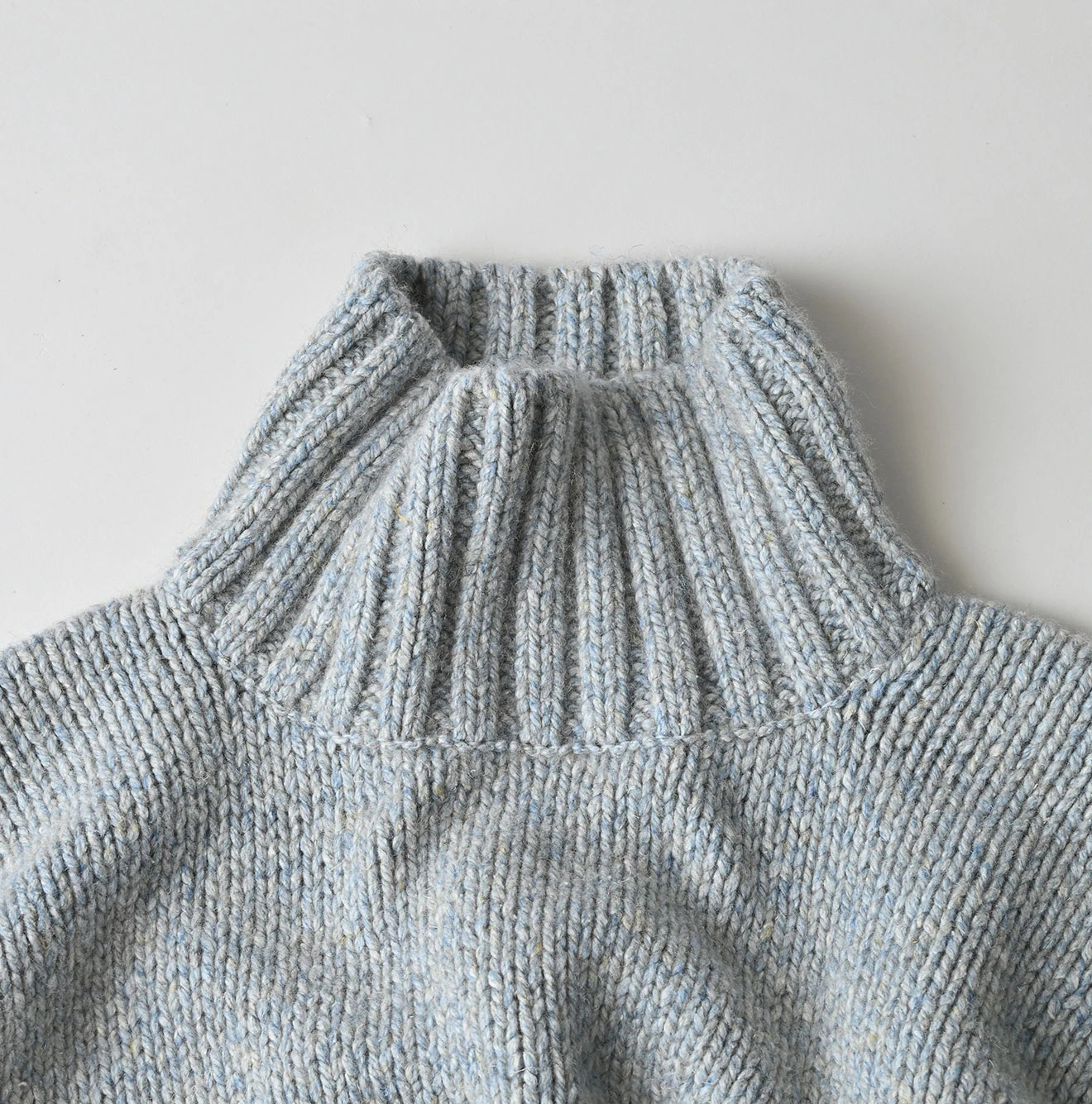 45R（フォーティファイブアール）| カシミヤリネンのMタートル Sweater