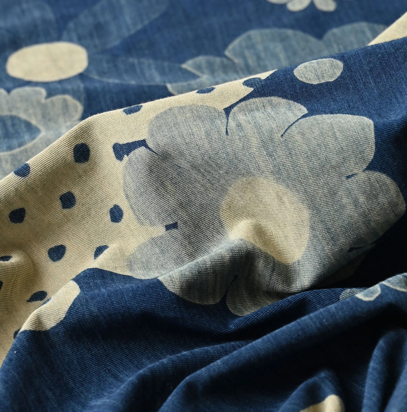 45R(フォーティファイブアール) |天竺のHAPPYらくがきバンダナ（インディゴ）