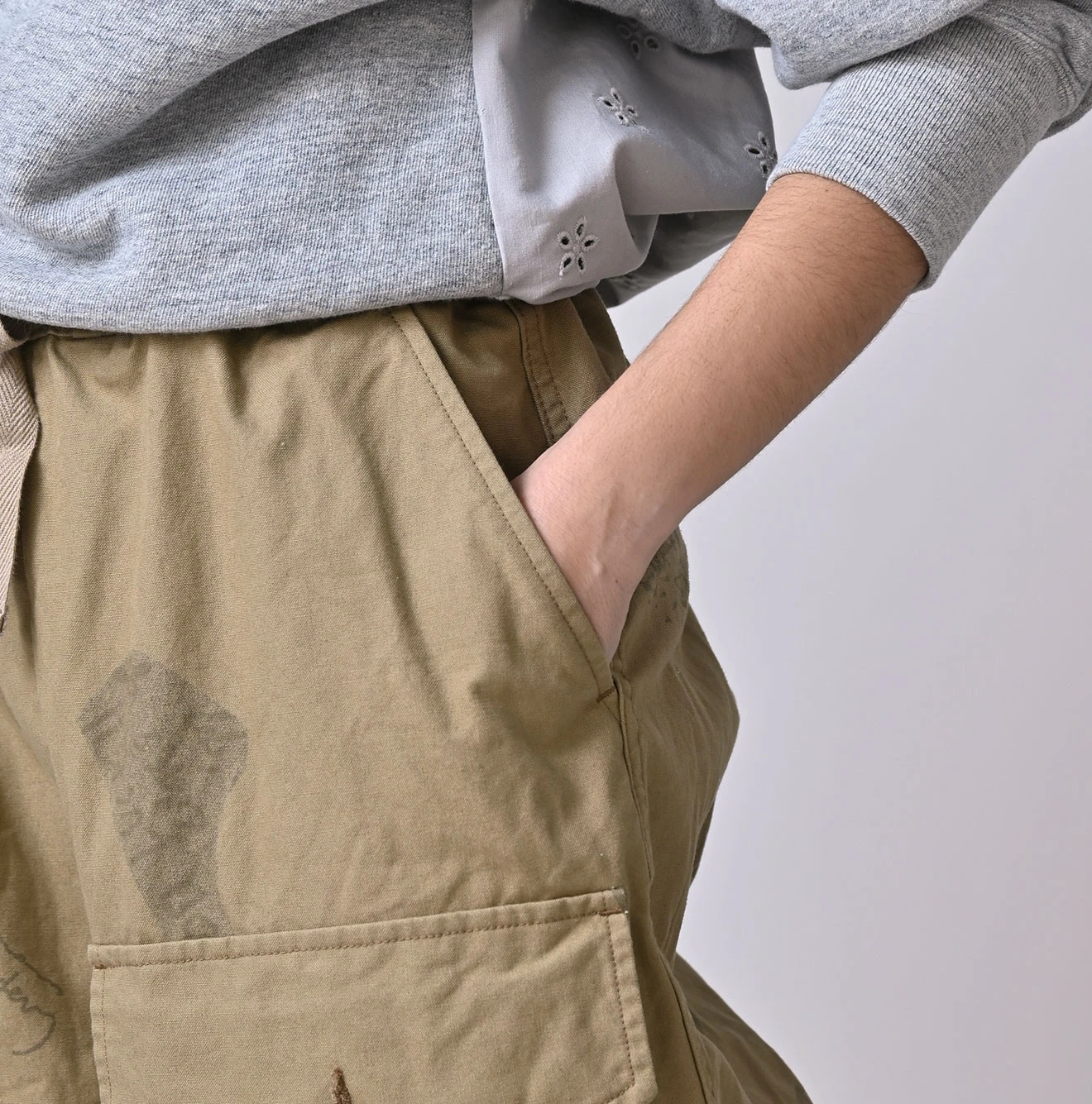 45R(フォーティファイブアール) |ダック落書きプリントの908テントパンツ