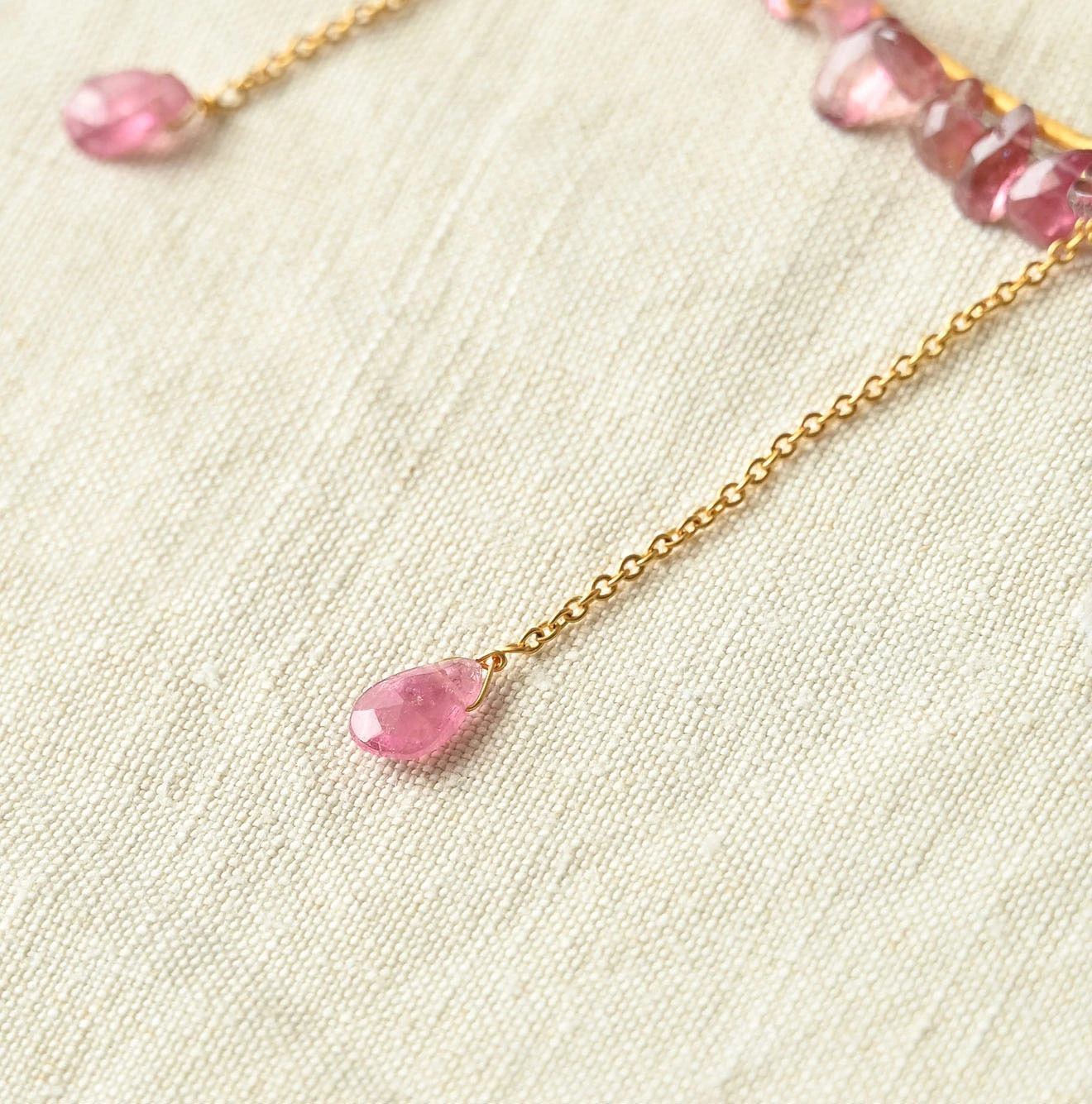 45R(フォーティファイブアール) |パトアシュ ストーン×ゴールドのチョーカー