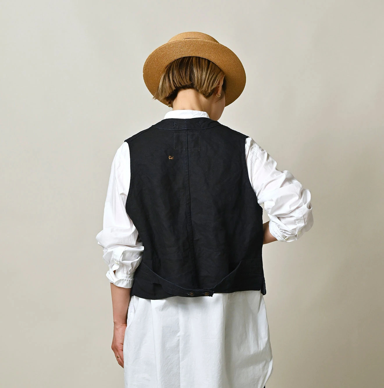 45R(フォーティファイブアール) |リネンヘリンボンの908ベスト（インディゴ）