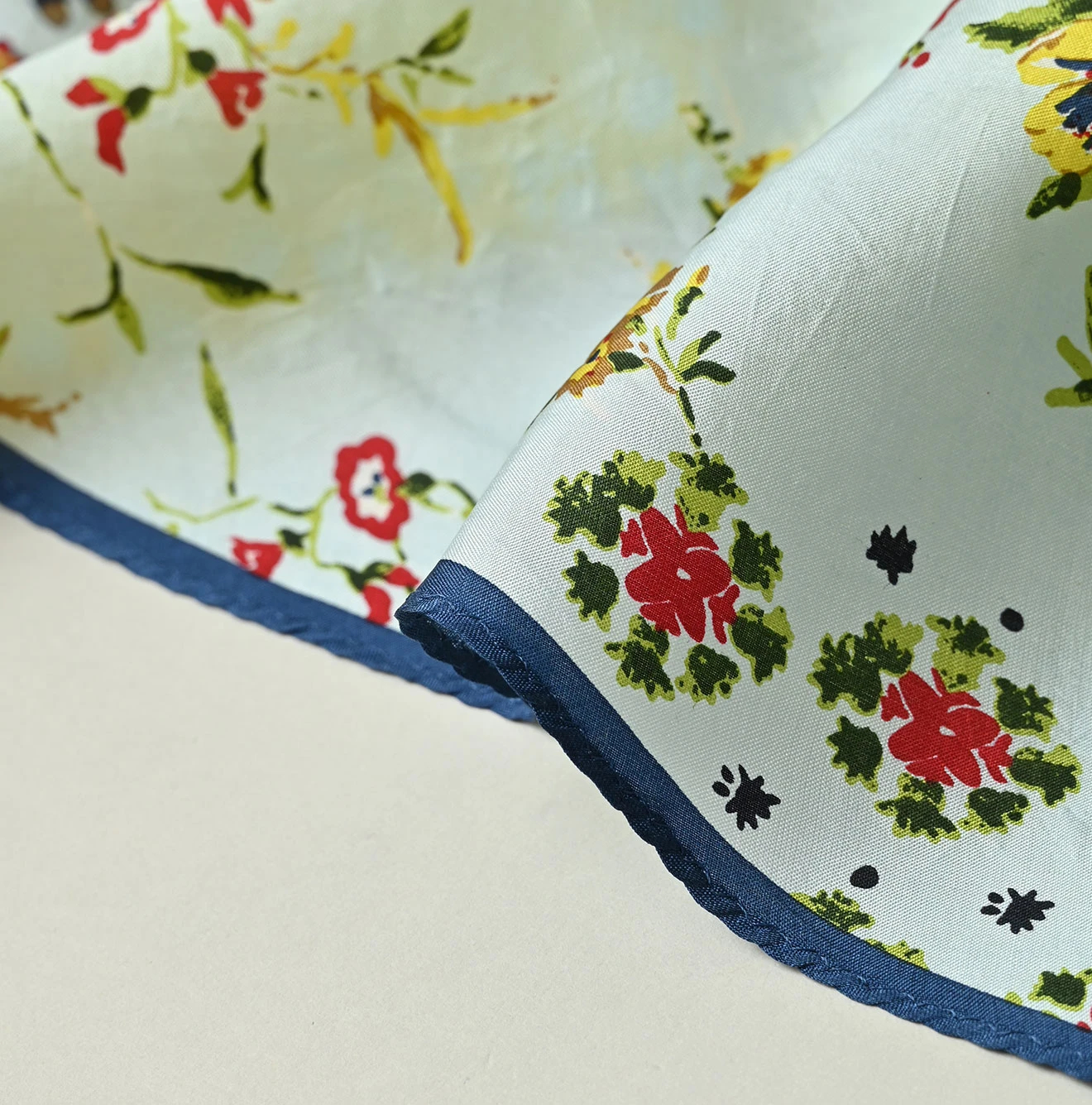 45R(フォーティファイブアール) |シルクのフラワーパッチ大ワカメ