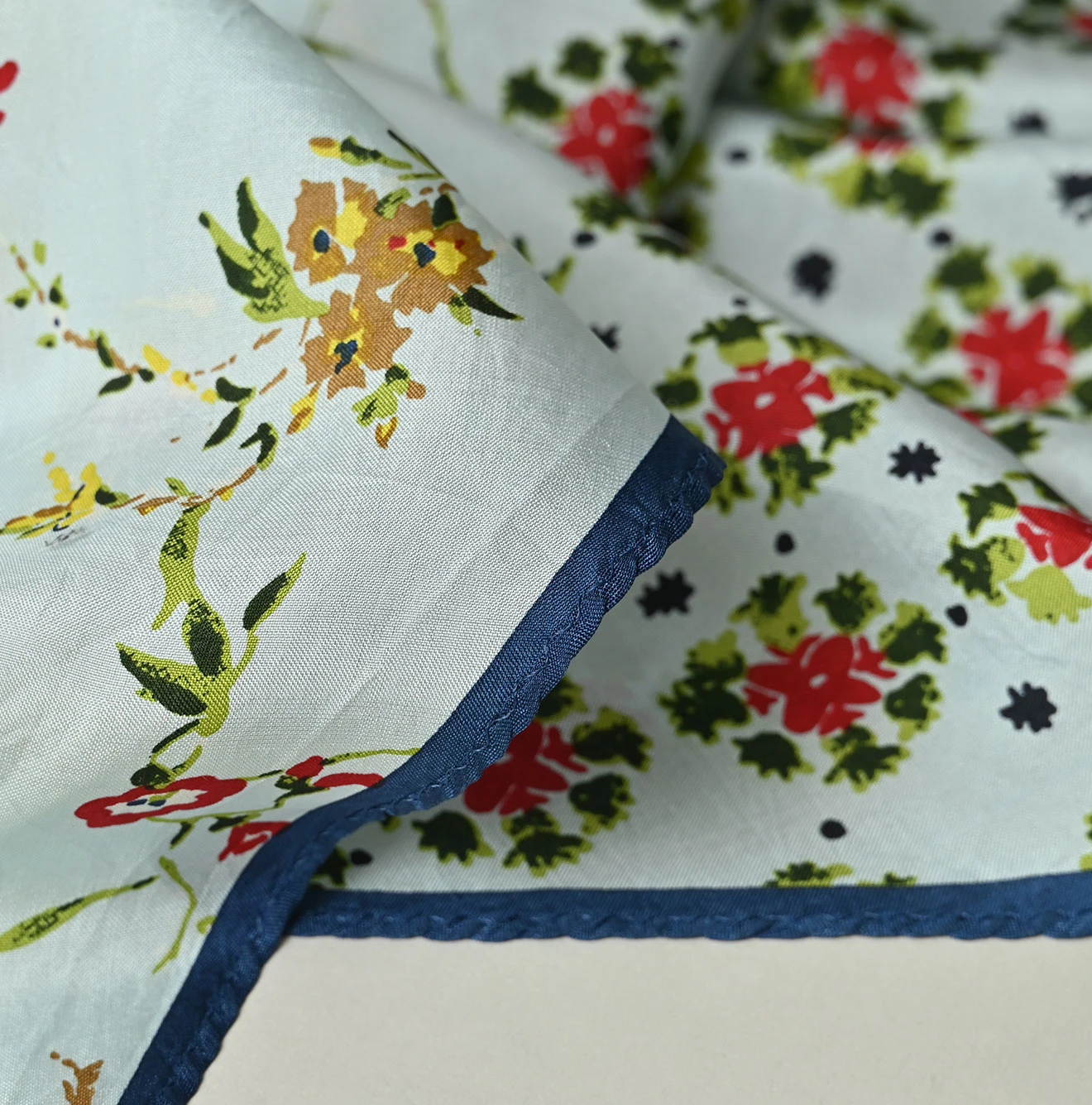 45R(フォーティファイブアール) |シルクのフラワーパッチ大ワカメ