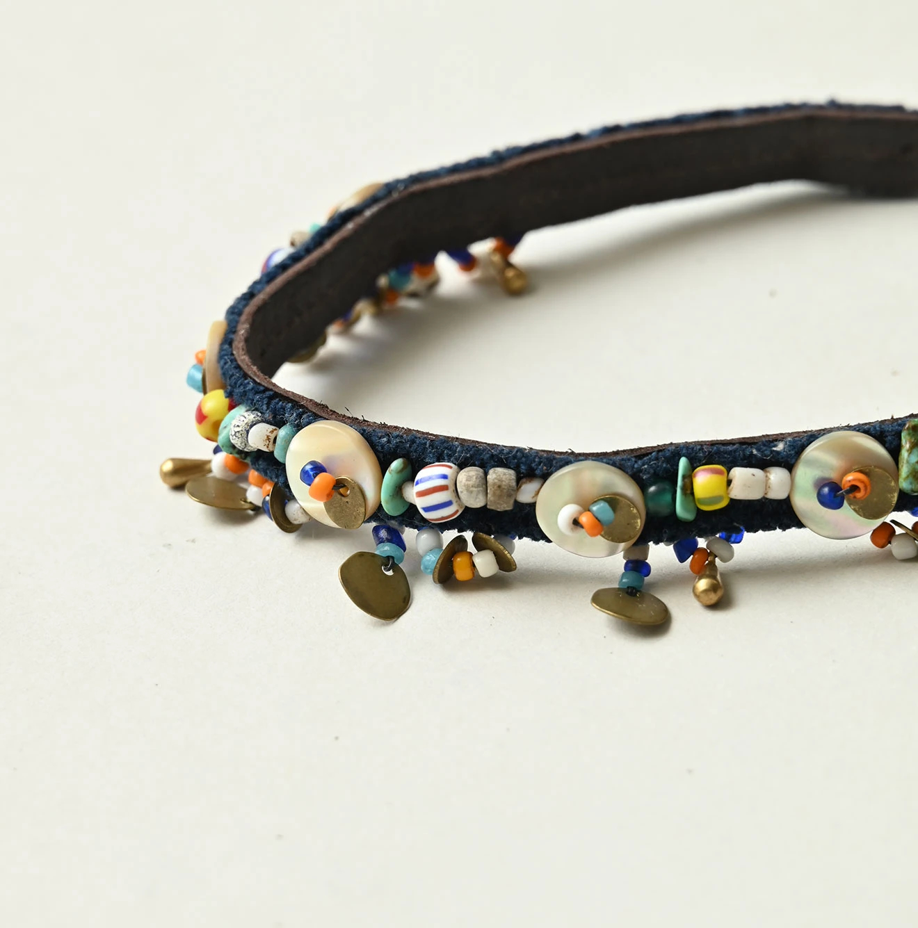 45R(フォーティファイブアール) |トンボ玉のレザーチョーカー