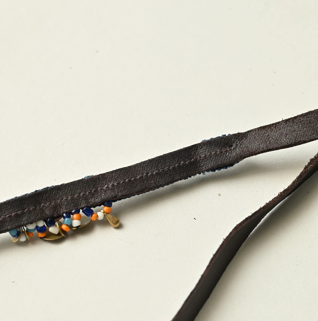 45R(フォーティファイブアール) |トンボ玉のレザーチョーカー