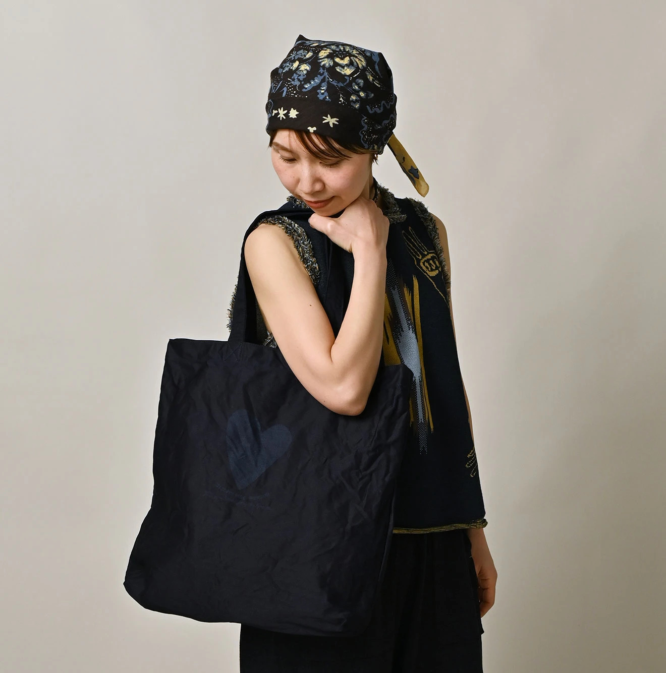 45R(フォーティファイブアール) |ONEONE 宝物の45星トート（中）