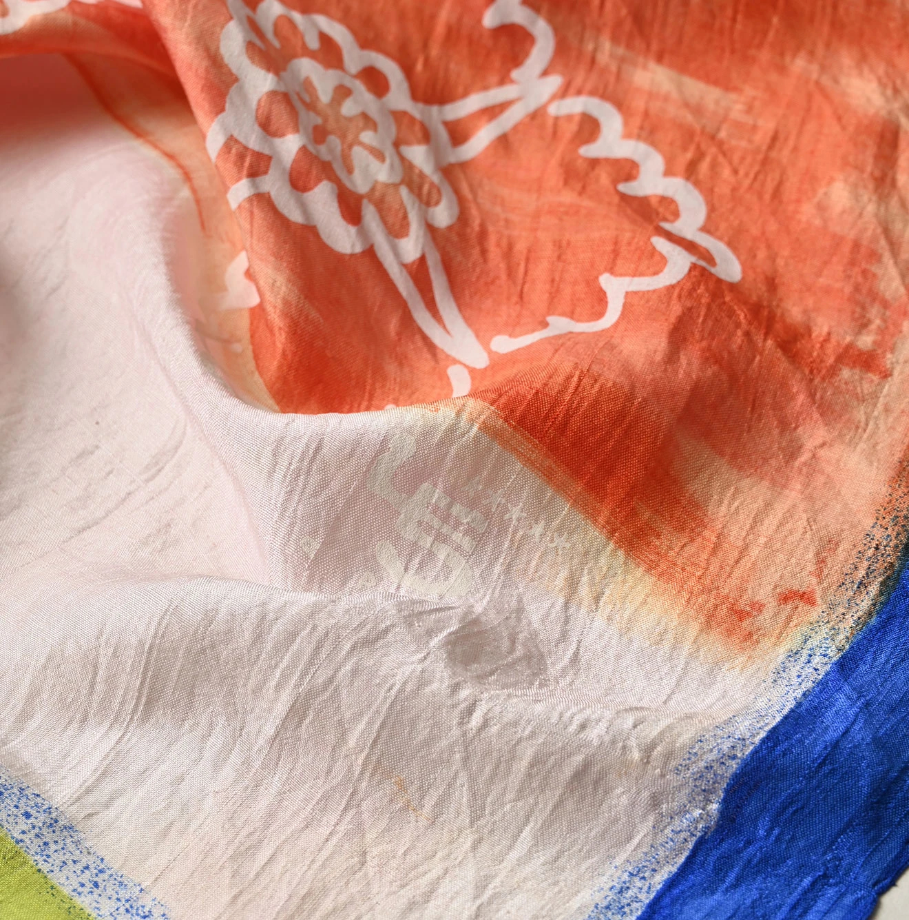 45R(フォーティファイブアール) |インドシルクのハンドプリント風呂敷