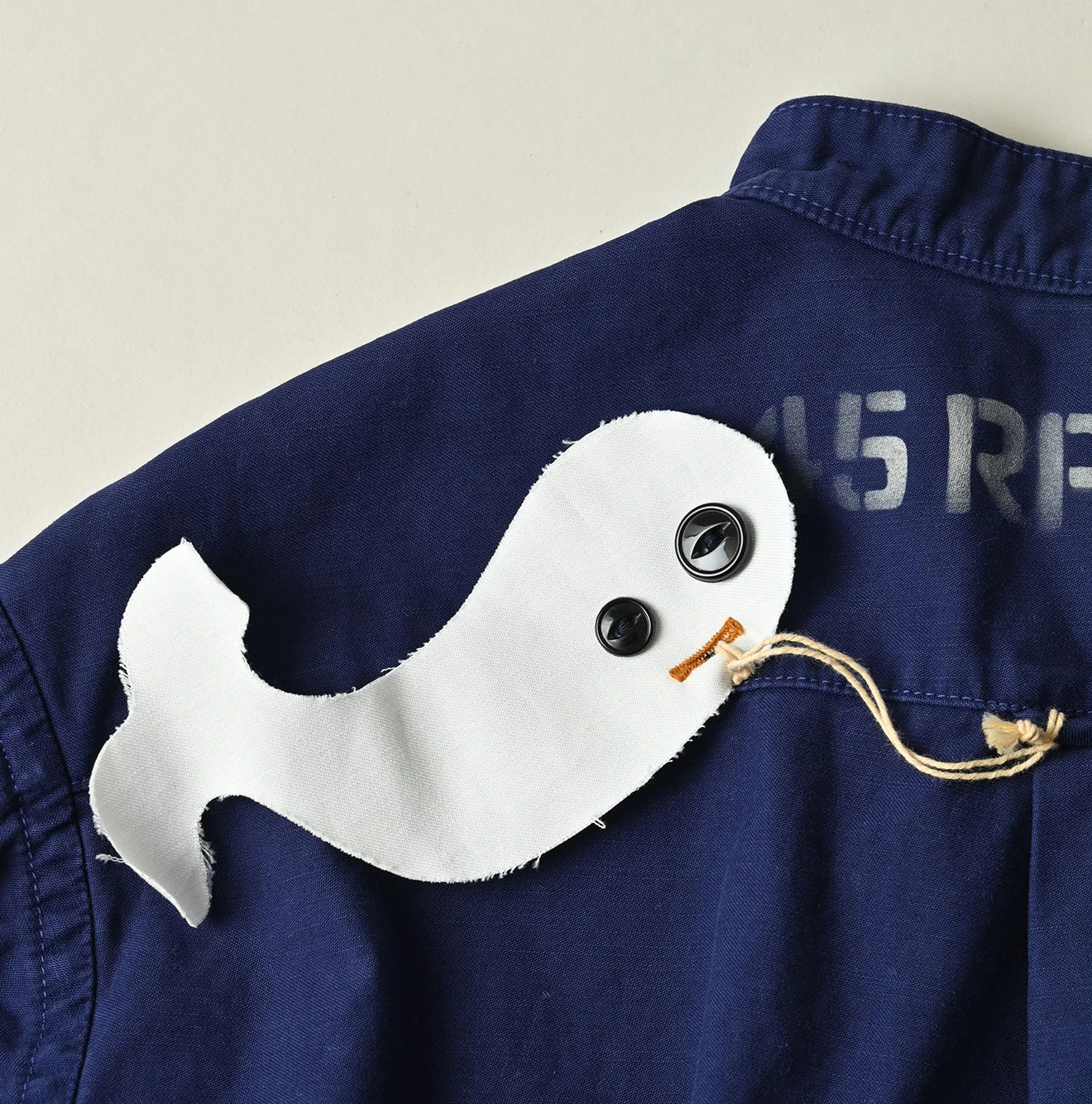 45R(フォーティファイブアール) |薄バックサテンの908ニームシャツ（再び・45RPMプリント）