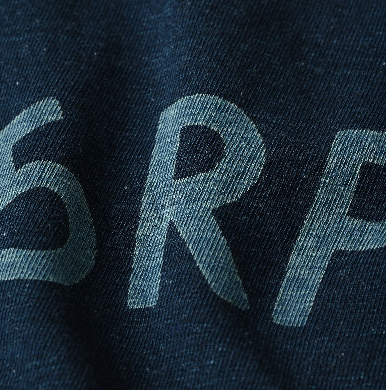 45R(フォーティファイブアール) |ガーゼ裏毛のロゴdeプティスウェット（インディゴ）