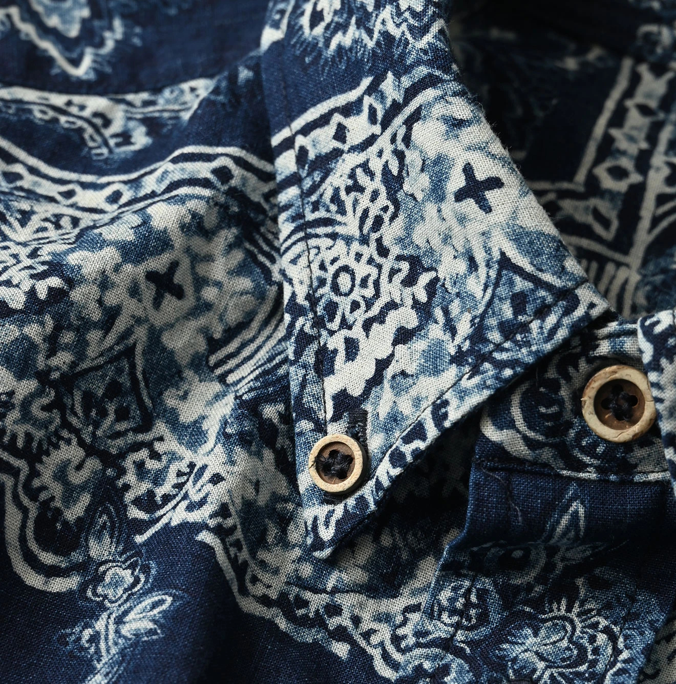 45R(フォーティファイブアール) |インドカディペイズリー更紗プリントの908ローファーシャツ（インディゴ）
