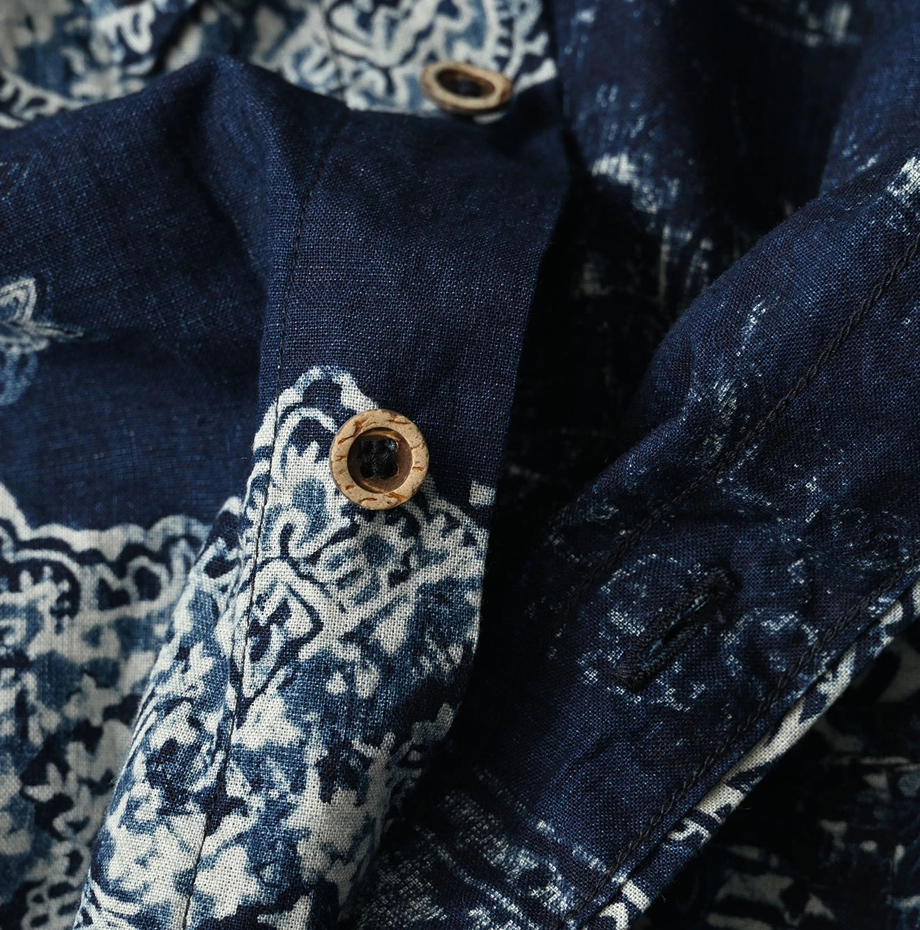 45R(フォーティファイブアール) |インドカディペイズリー更紗プリントの908ローファーシャツ（インディゴ）