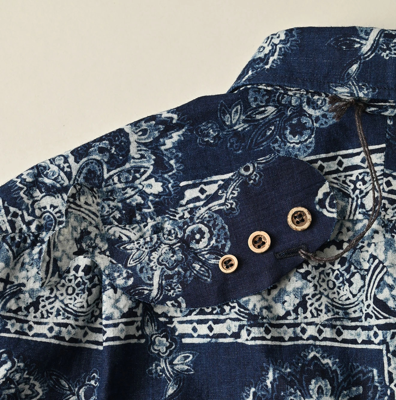 45R(フォーティファイブアール) |インドカディペイズリー更紗プリントの908ローファーシャツ（インディゴ）