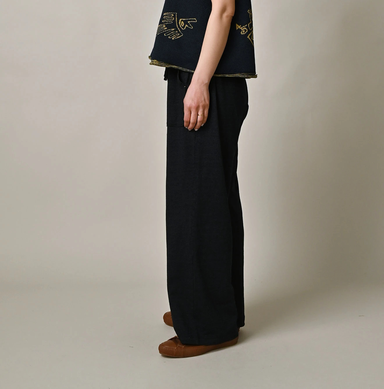 45R(フォーティファイブアール) |ONEONE 宝物のイージーパンツ（インディゴ）