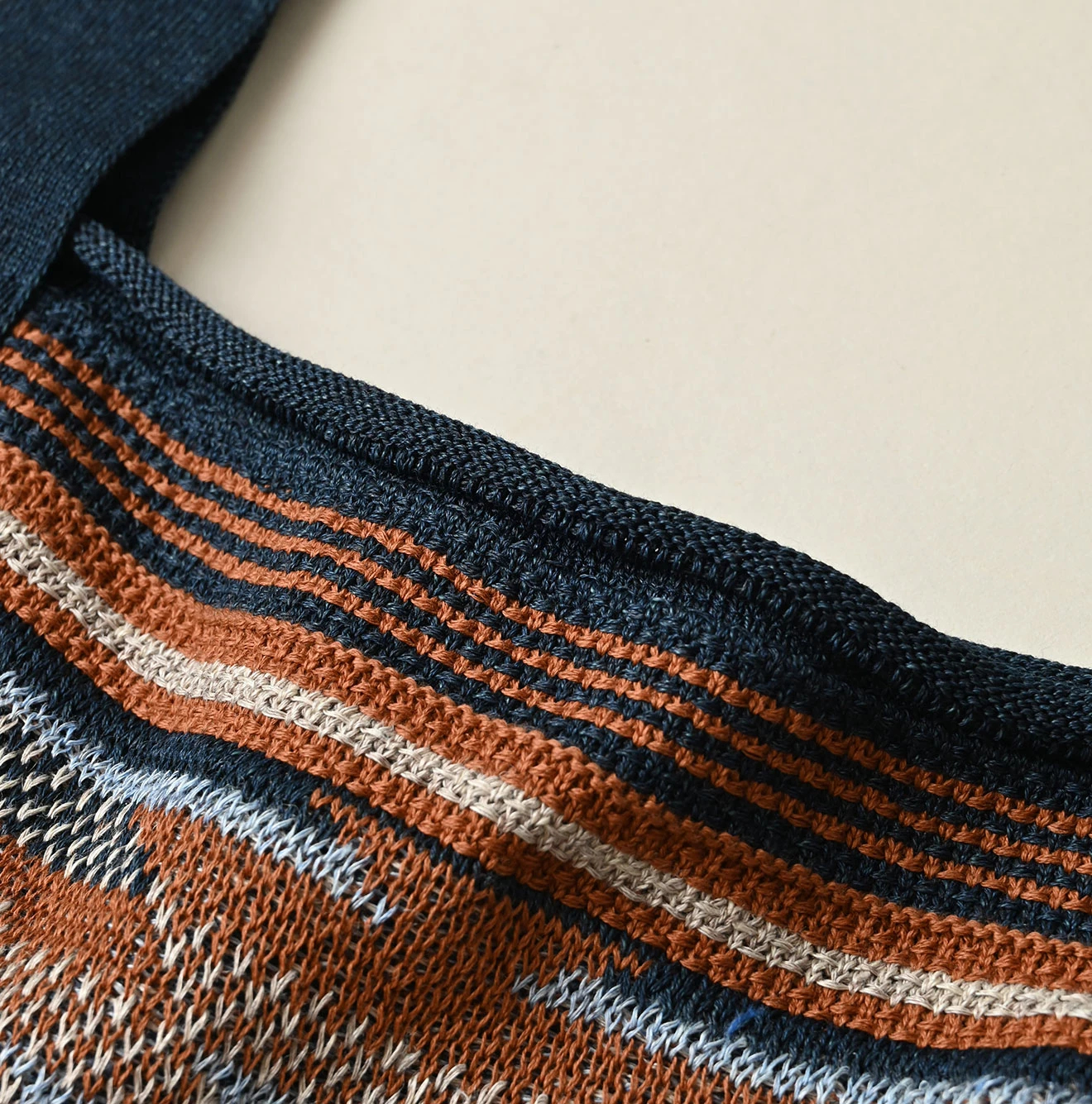 45R(フォーティファイブアール) |ネイティブギマジャカードのキャミ（インディゴ）