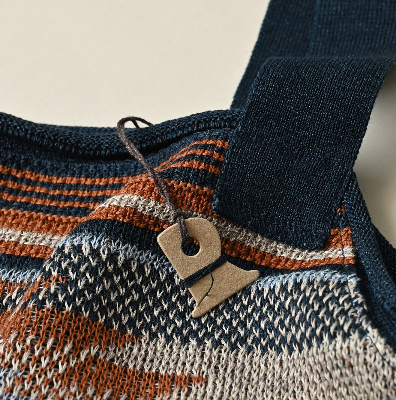 45R(フォーティファイブアール) |ネイティブギマジャカードのキャミ（インディゴ）