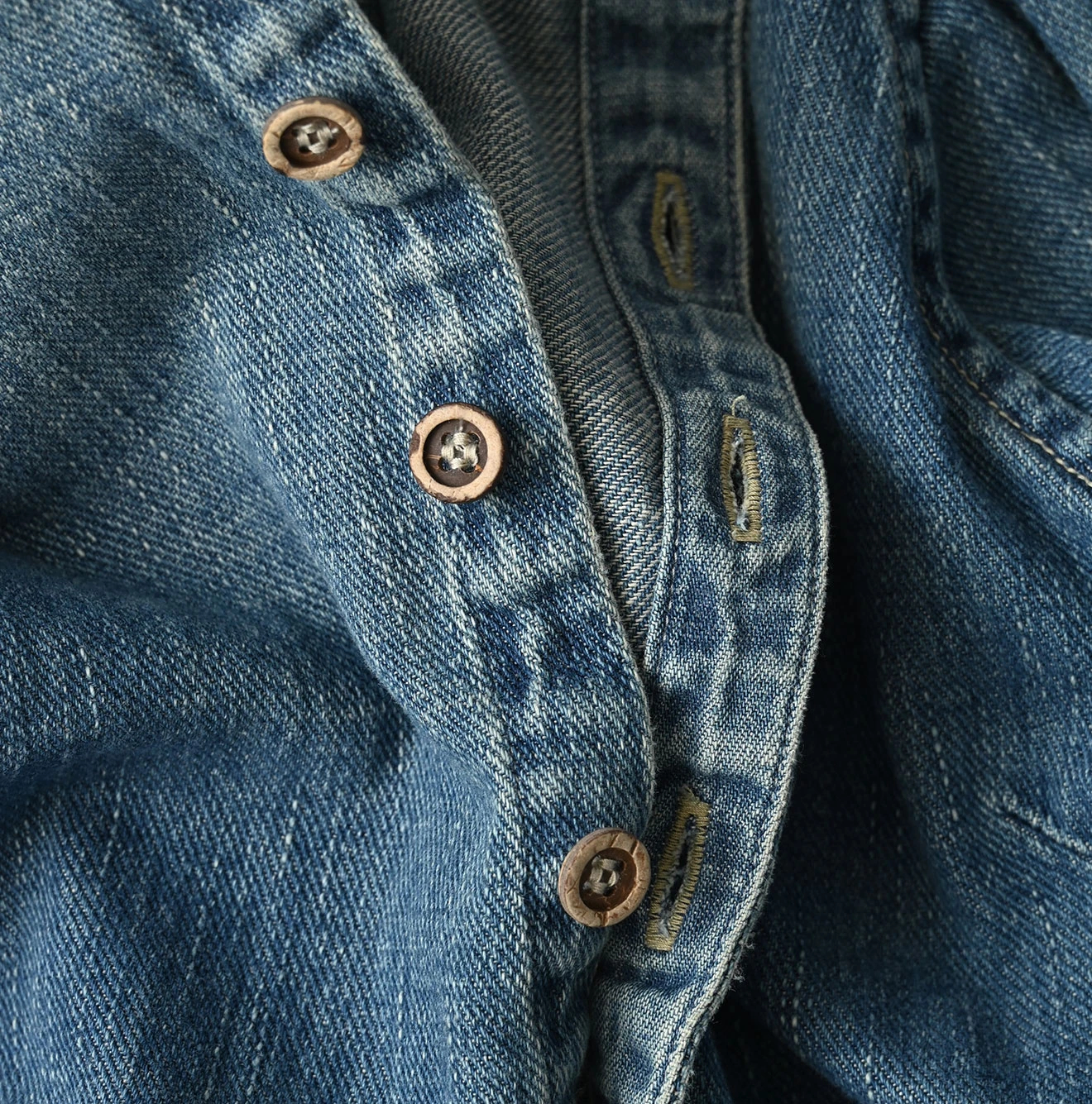 45R(フォーティファイブアール) |45プチデニムのパフブラウス（加工）