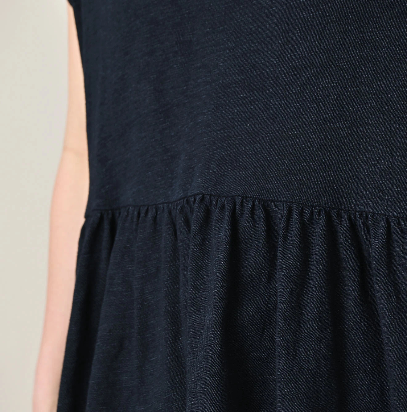 45R(フォーティファイブアール) |ONEONE 宝物の天竺ギャザーMキャミ（インディゴ）