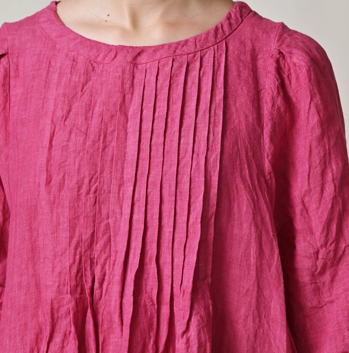 45R(フォーティファイブアール) |インドリネンのタックドレス（45草染）