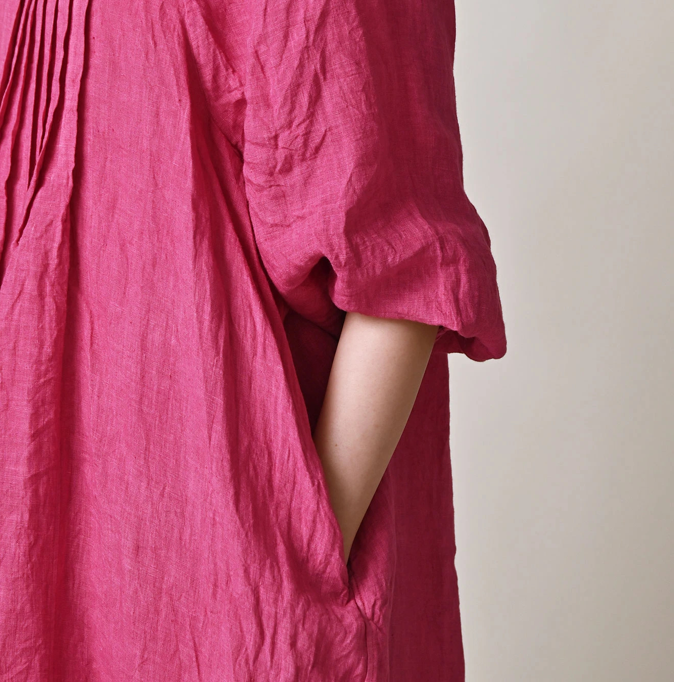 45R(フォーティファイブアール) |インドリネンのタックドレス（45草染）