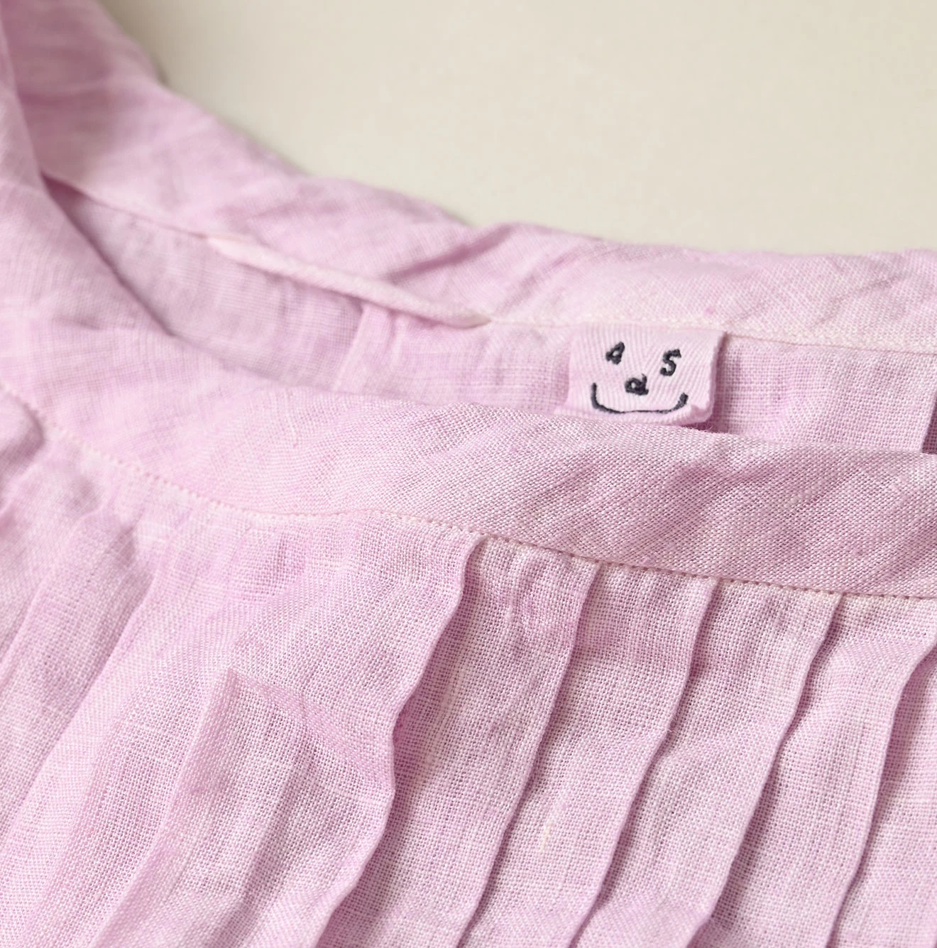 45R(フォーティファイブアール) |インドリネンのタックドレス（45草染）