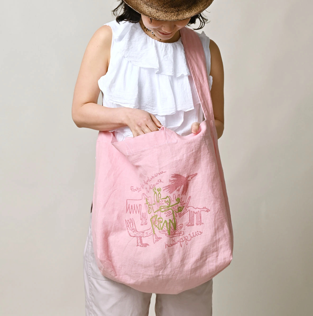 45R(フォーティファイブアール) |インドリネンナスッピー君プリントの45星トート（大）