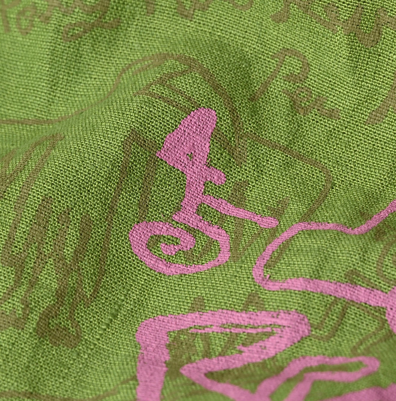 45R(フォーティファイブアール) |インドリネンナスッピー君プリントの45星トート（大）