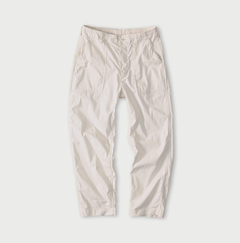 06-アンティークホワイト