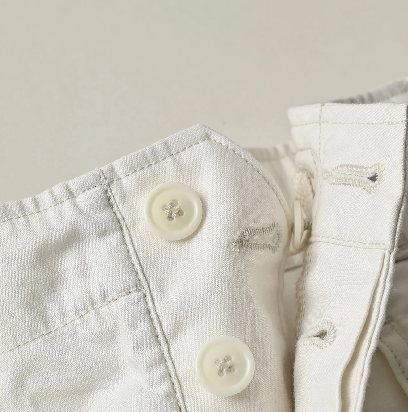 45R(フォーティファイブアール) |薄バックサテンの908ベイカーショートパンツ