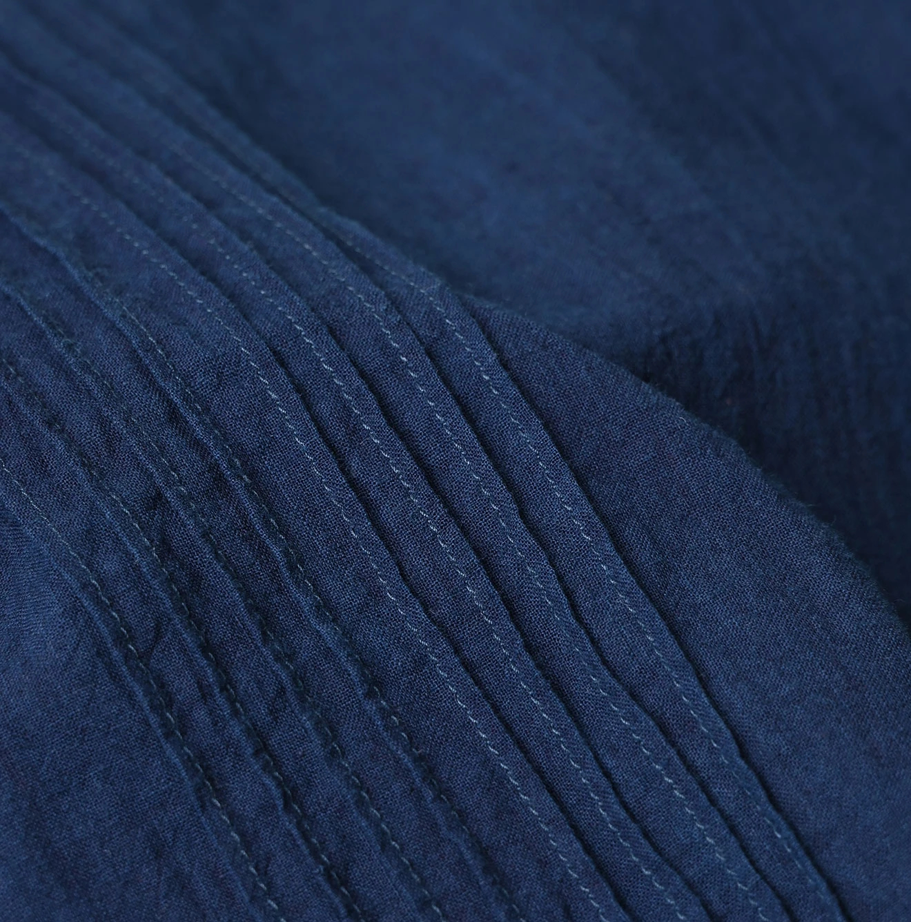 45R(フォーティファイブアール) |インドカディのピンタックレースブラウス（藍）