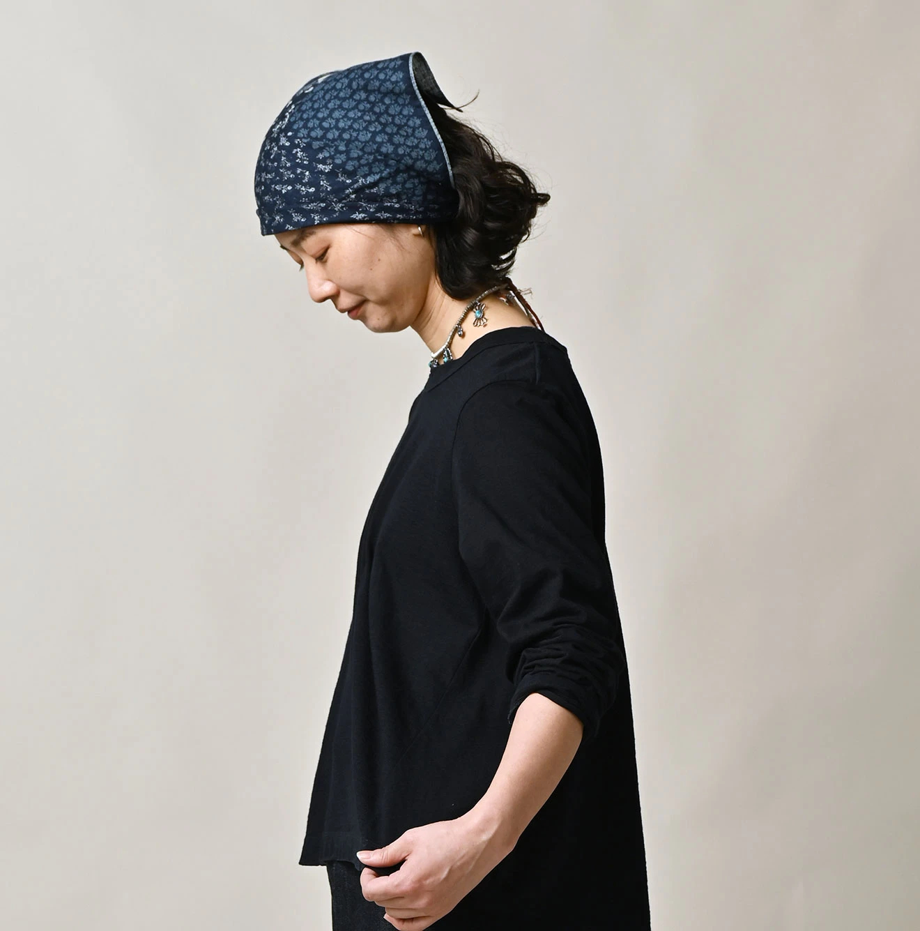 45R(フォーティファイブアール) |天竺のフレアTシャツ（インディゴ 濃）