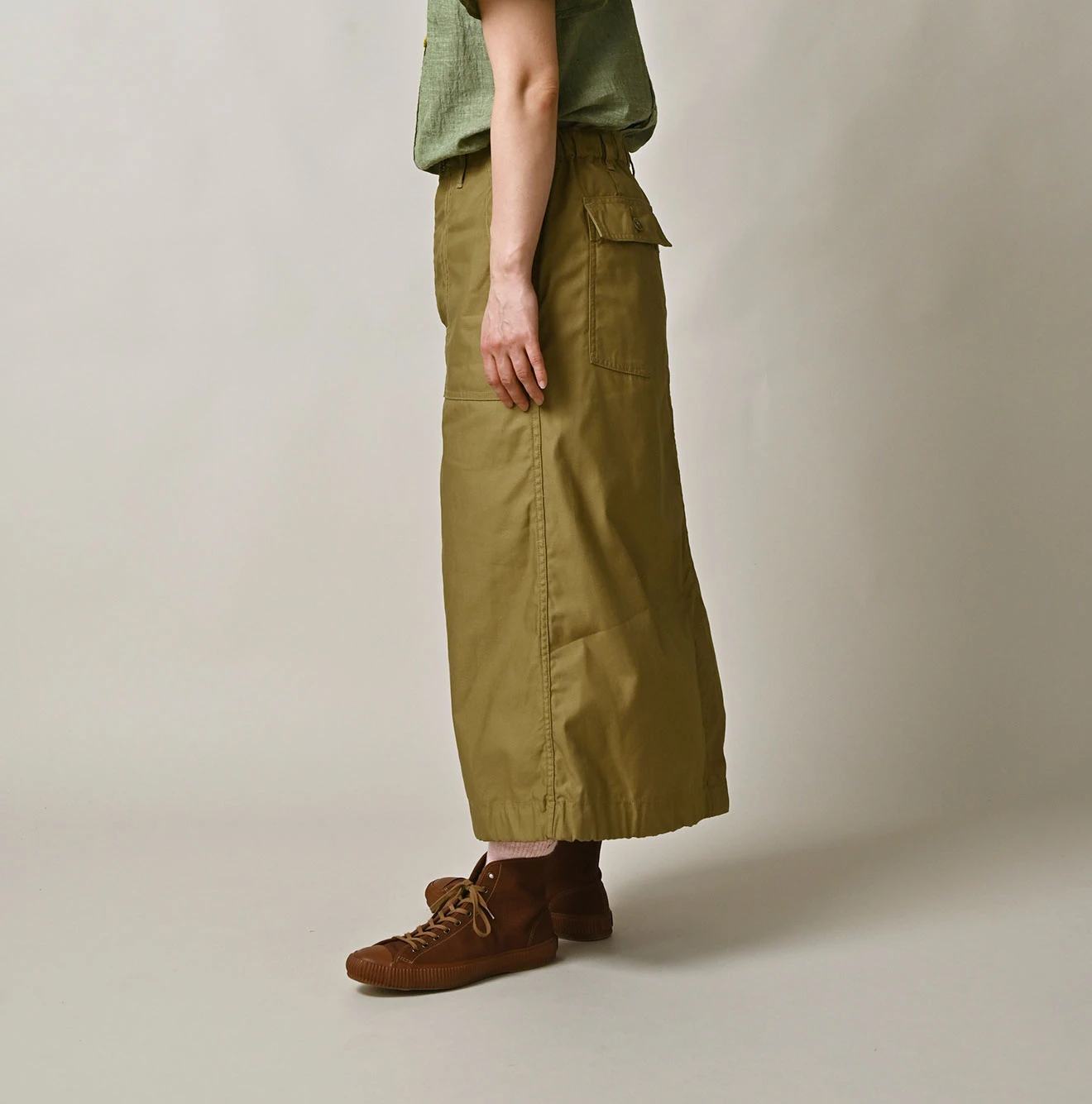 45R(フォーティファイブアール) |薄バックサテンのベイカースカート