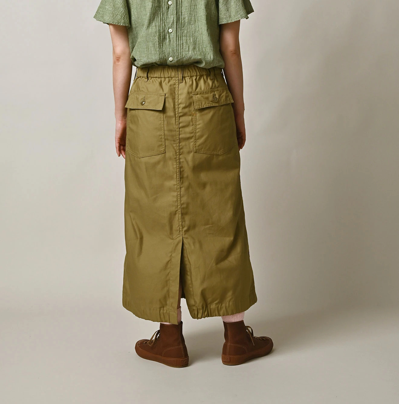 45R(フォーティファイブアール) |薄バックサテンのベイカースカート