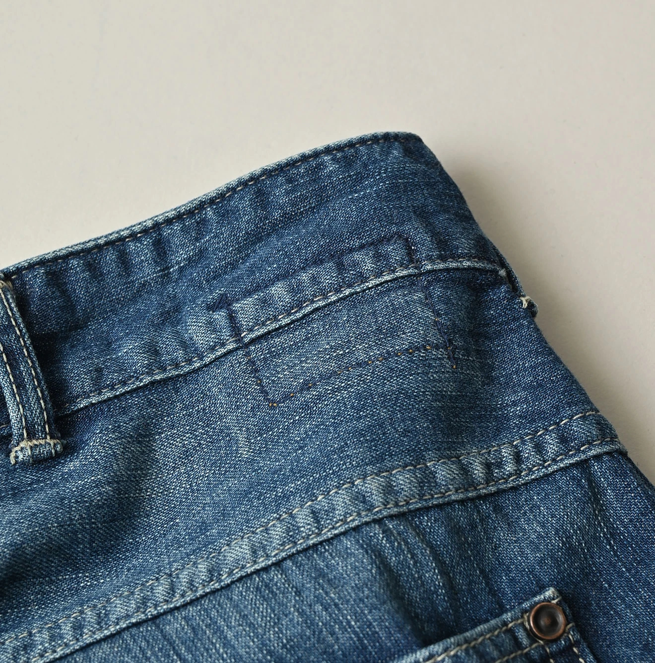 45R（フォーティファイブアール）| 麦比古デニムの908ペインターパンツ
