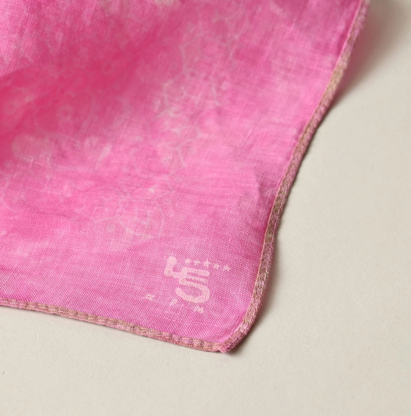 45R(フォーティファイブアール) |リネンの桜染バンダナ