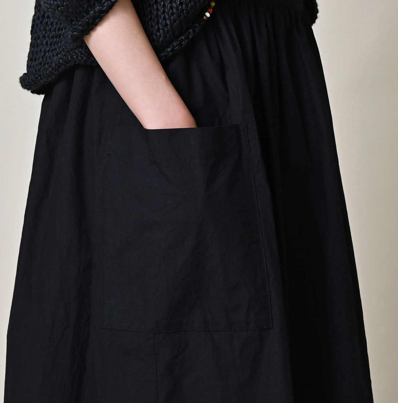 45R(フォーティファイブアール) |バチストのイージーエプロンスカート（インディゴ）