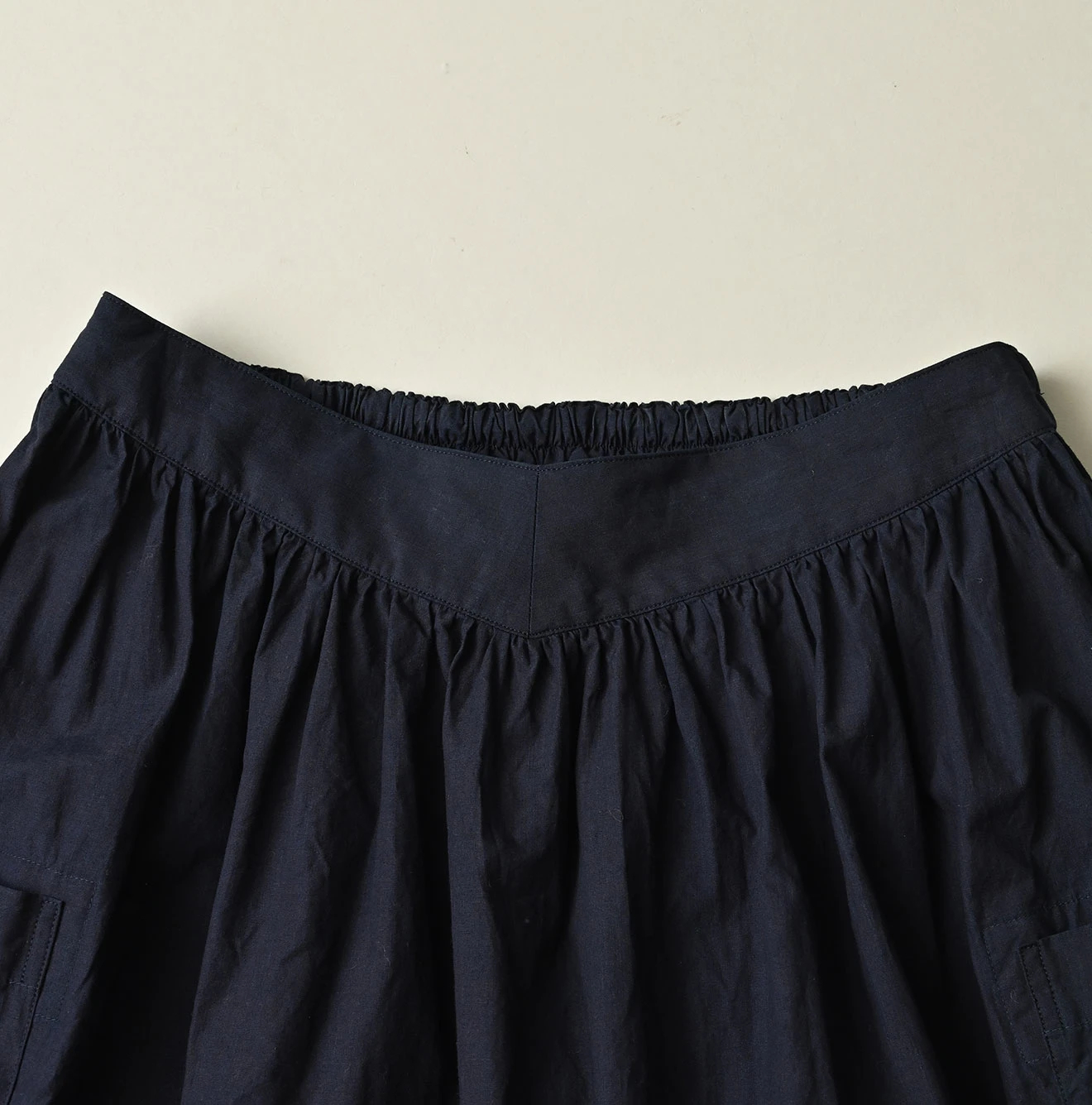 45R(フォーティファイブアール) |バチストのイージーエプロンスカート（インディゴ）