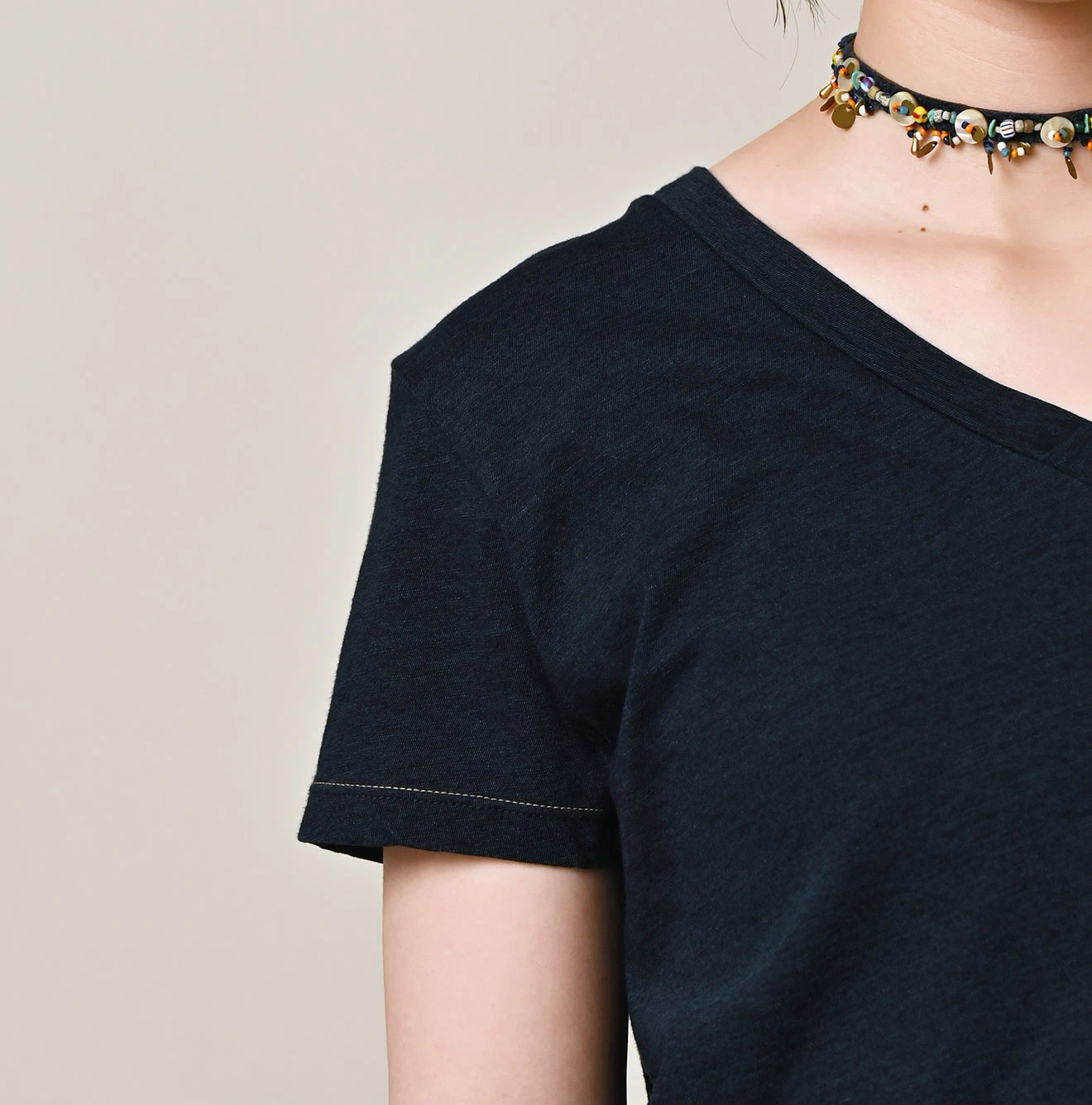 45R(フォーティファイブアール) |薄天竺のVネックチビTシャツ（インディゴ）