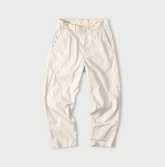 06-アンティークホワイト