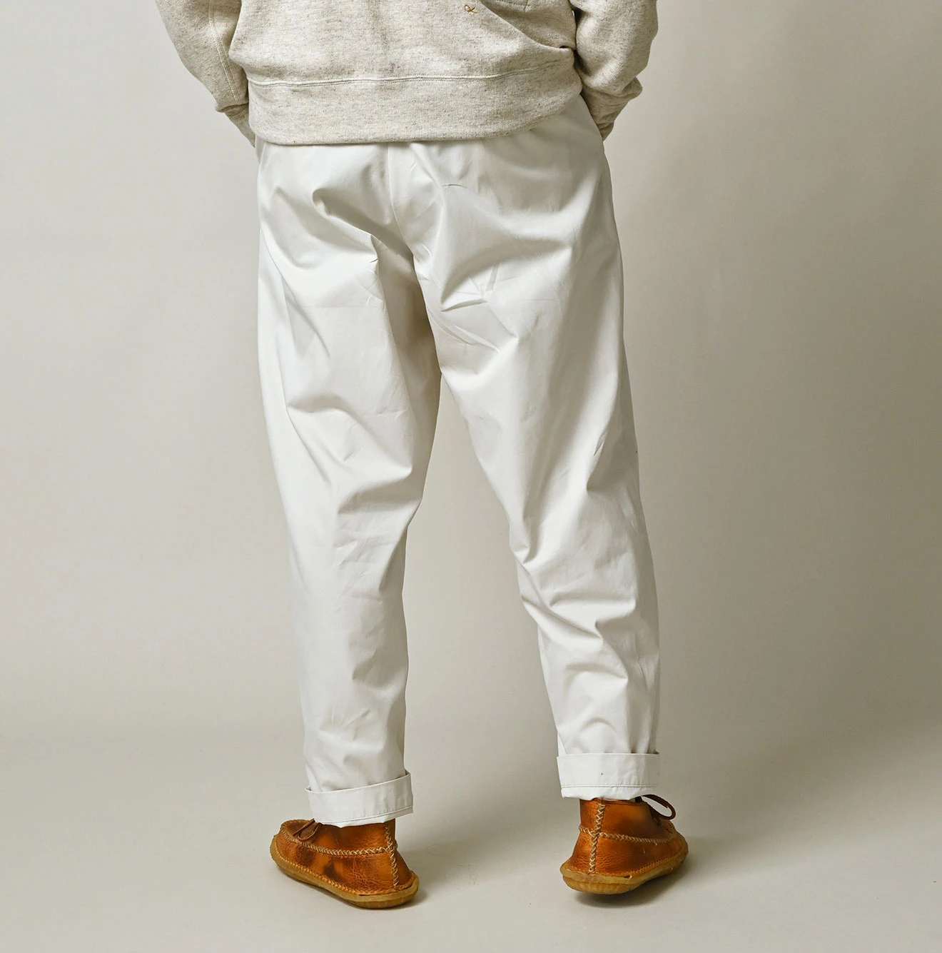 45R(フォーティファイブアール) |薄ギャバの908ニームパンツ