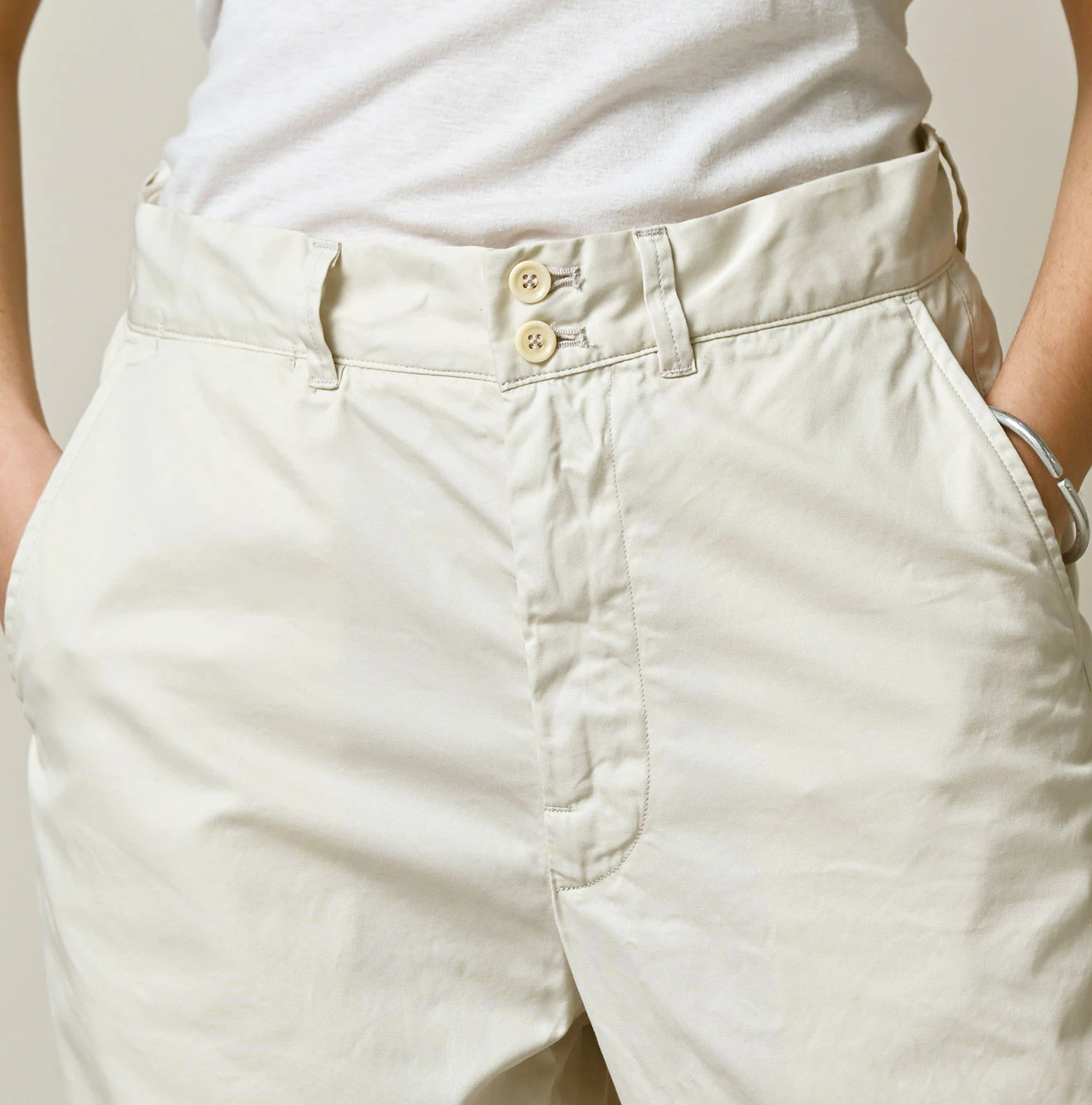 45R(フォーティファイブアール) |薄ギャバの908ニームパンツ