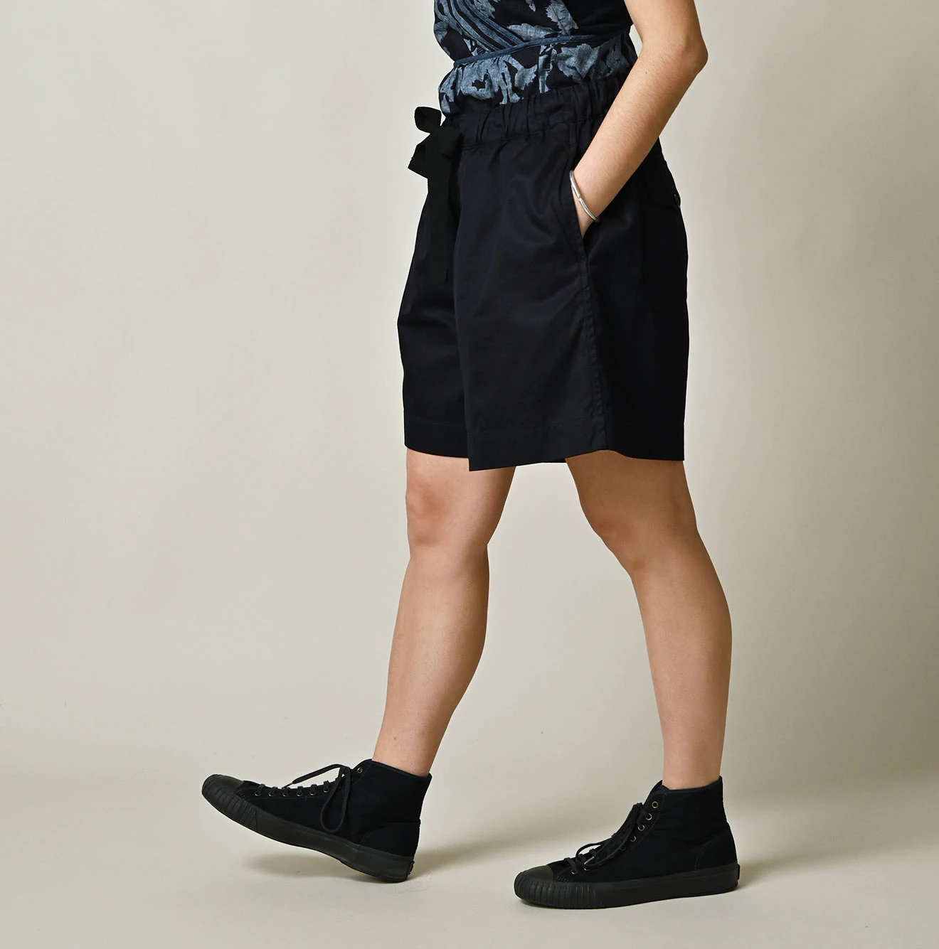 45R(フォーティファイブアール) |薄ギャバのイージーショートパンツ