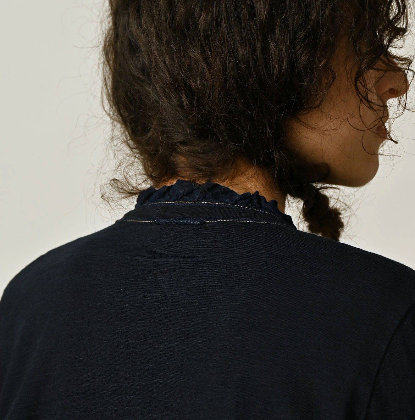 45R(フォーティファイブアール) |天竺のフリル四角カーディガン（インディゴ）