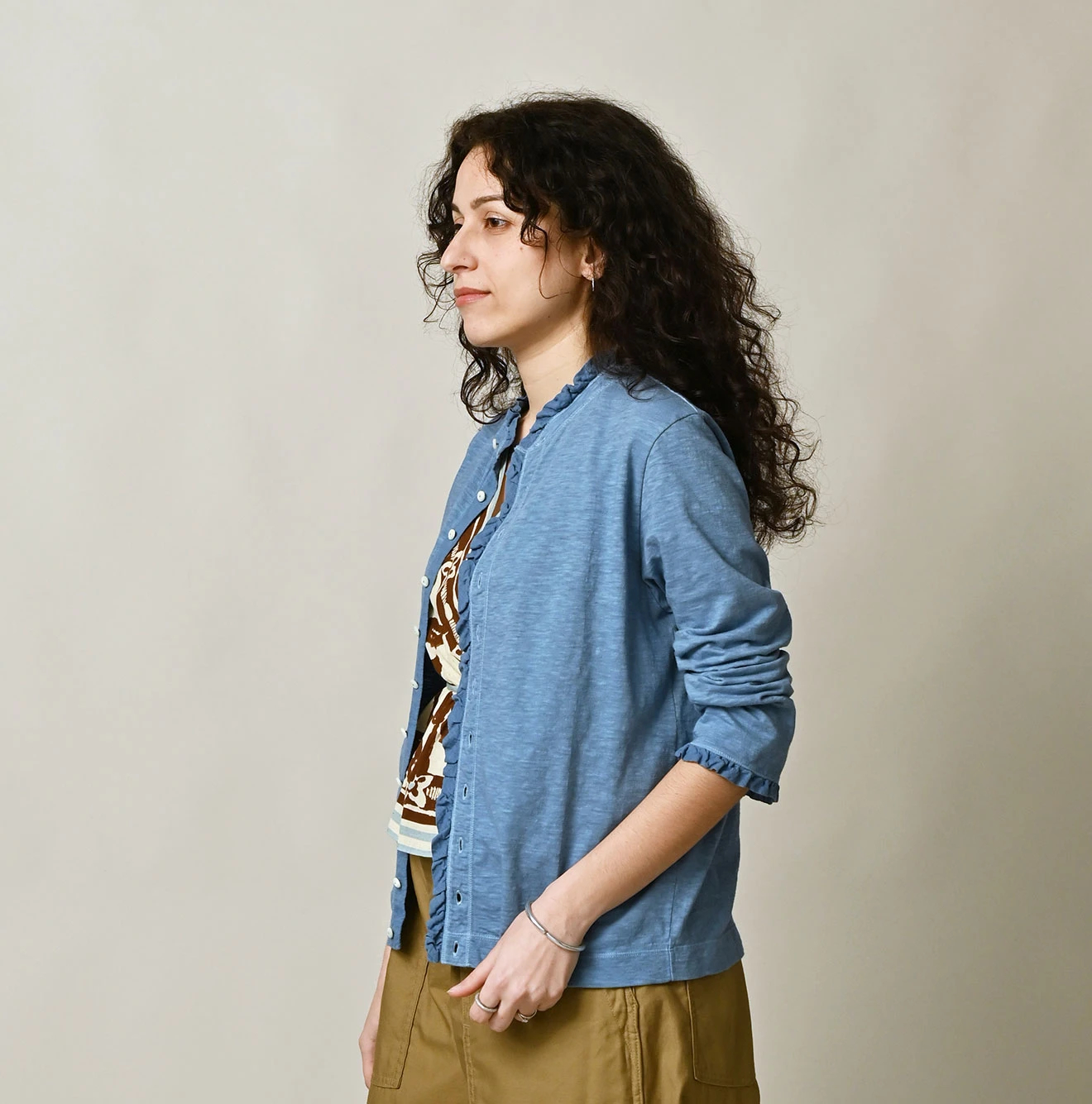 45R(フォーティファイブアール) |天竺のフリル四角カーディガン（45草染）