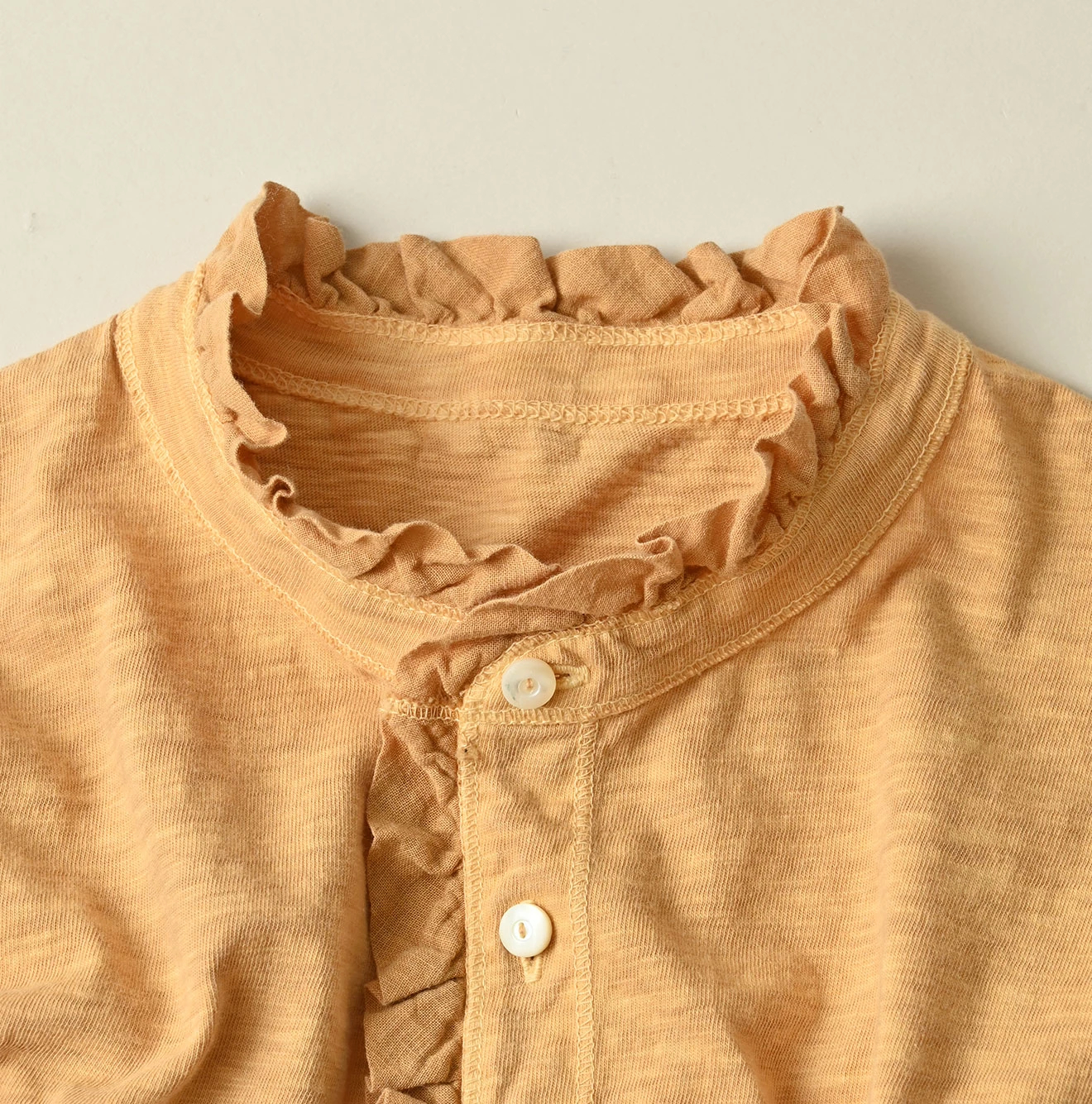 45R(フォーティファイブアール) |天竺のフリル四角カーディガン（45草染）