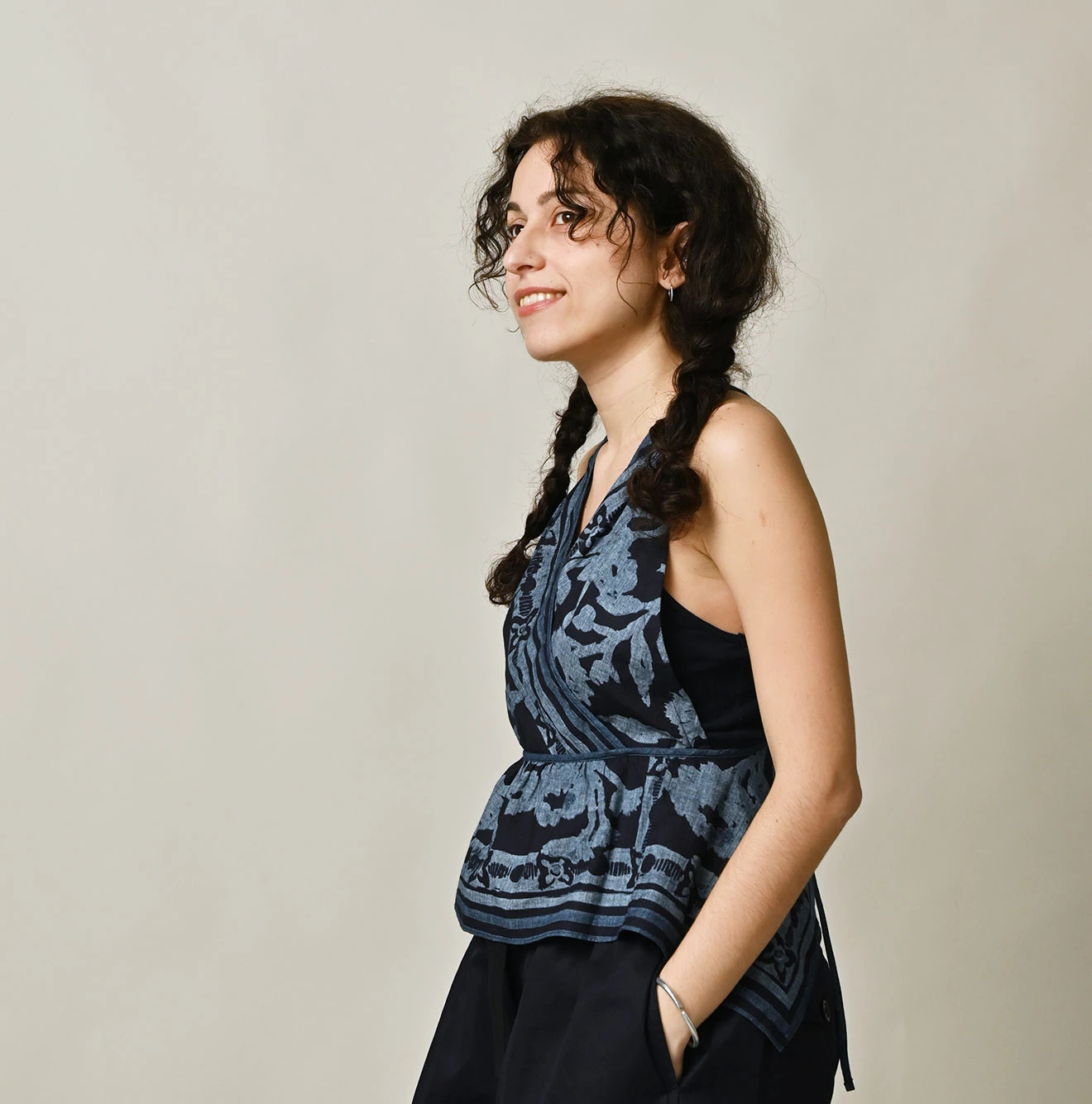 45R(フォーティファイブアール) |インドカディのフラックスフラワータンクブラ（インディゴ）