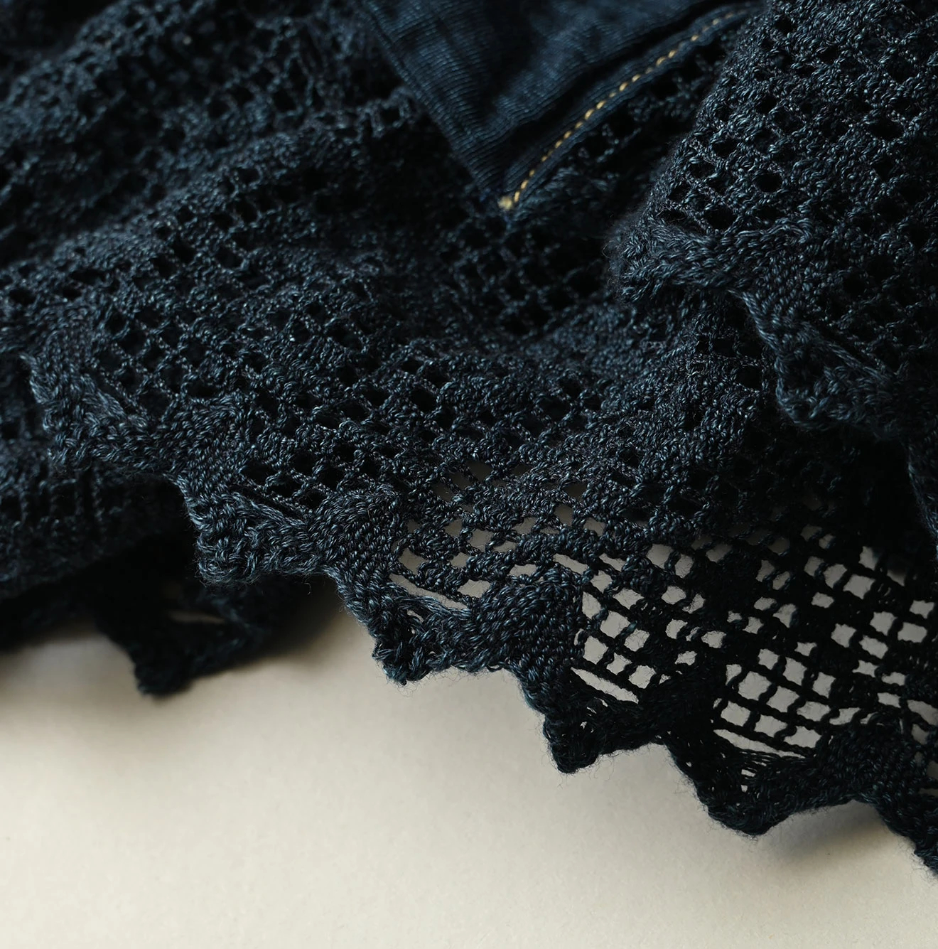 45R(フォーティファイブアール) |天竺×レースのカシュクール（インディゴ）