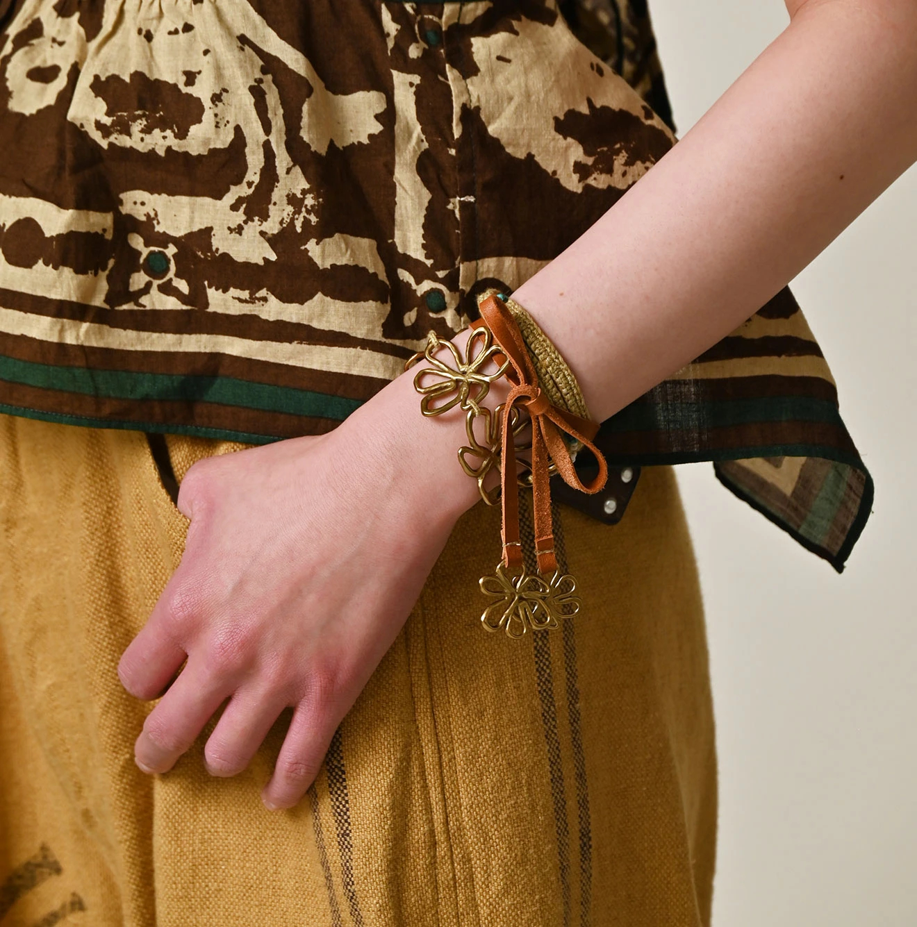 45R(フォーティファイブアール) |フラワーチョーカー