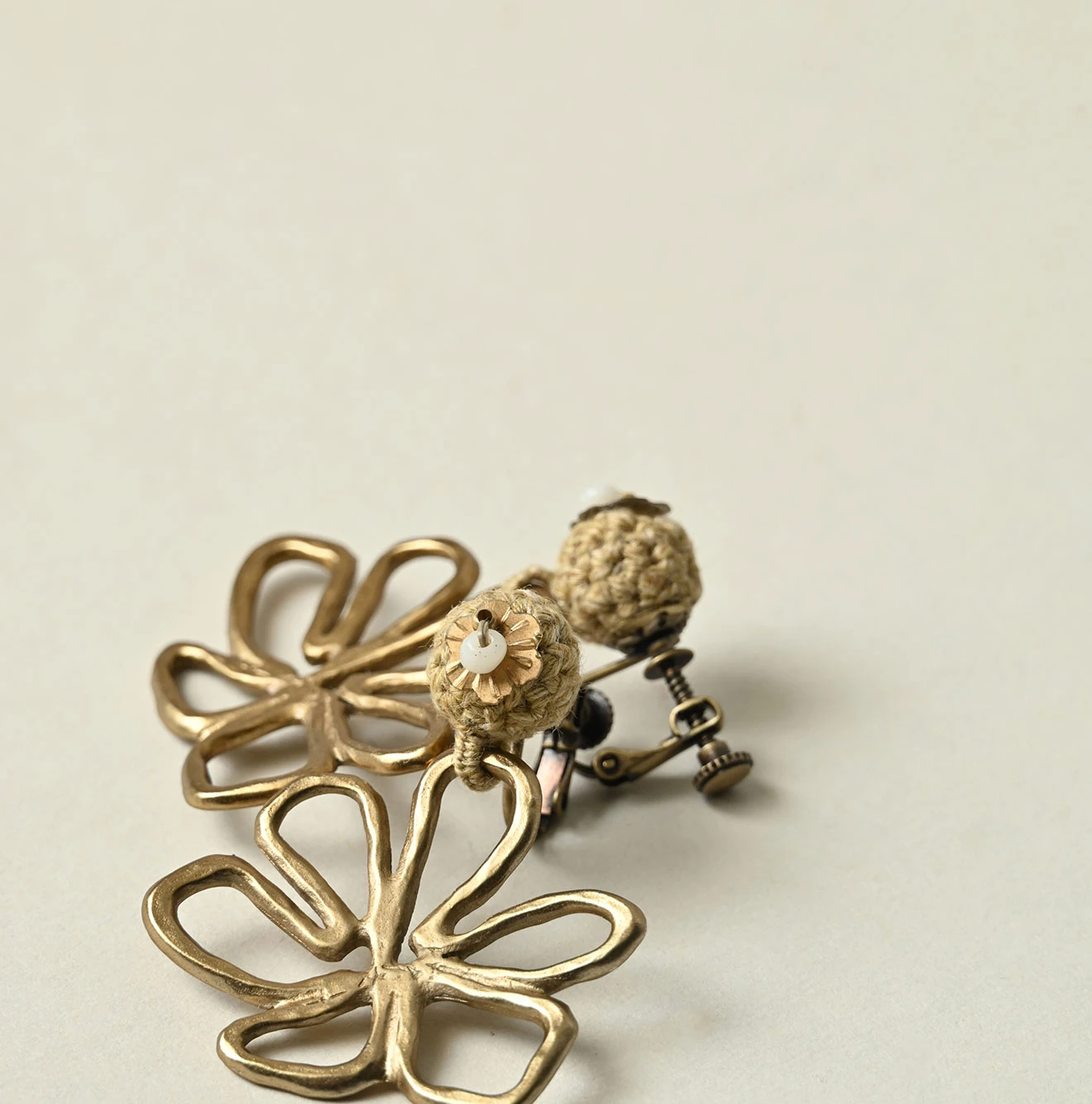 45R(フォーティファイブアール) |フラワーイヤリング・ピアス