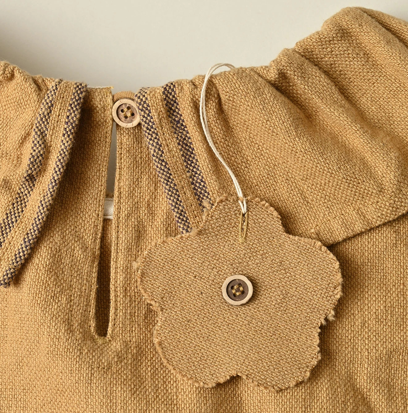 45R(フォーティファイブアール) |インドリネンサックのフリンジノースリーブトップ