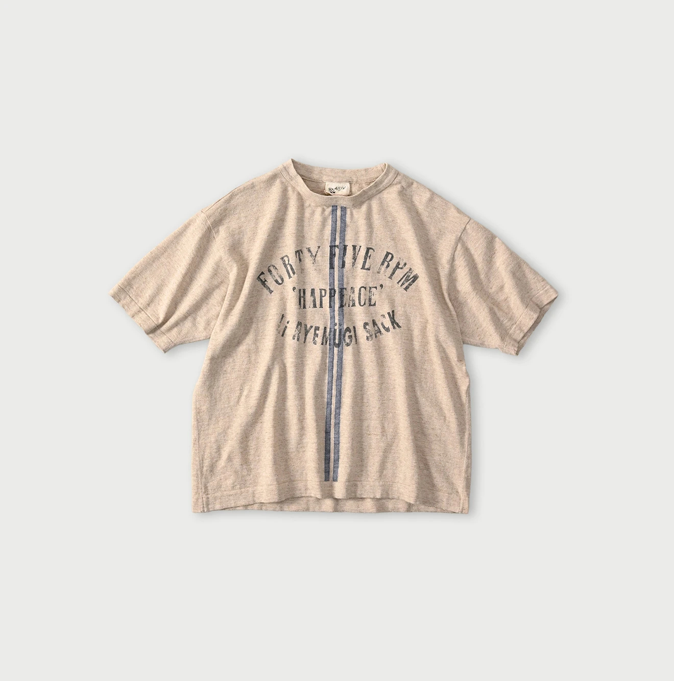 45R(フォーティファイブアール) |ニットソーサックロゴプリントの908Tシャツ